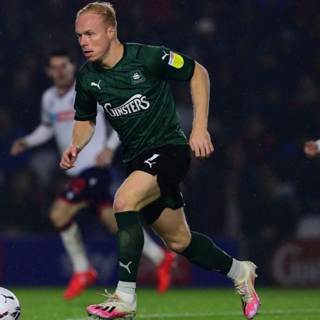 Bolton Wanderers vs. Plymouth Argyle Match Analysis and Prediction