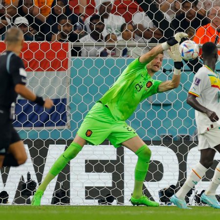 Getting to Know Noppert: Netherland’s Savior Between the Sticks Against Senegal